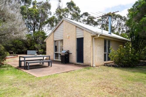 Bellbrae Apartment | Pet-Friendly Retreats at Bells Beach Cottages - Rated 9.4