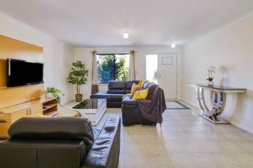 Belmont House | Bright and Central Belmont Comfort for Family Getaways