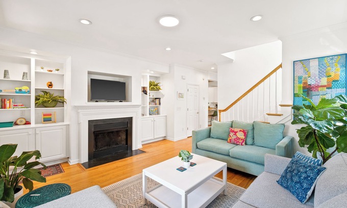 Fifeville House | Belmont Oasis in Downtown Cville: Family-Friendly Retreat
