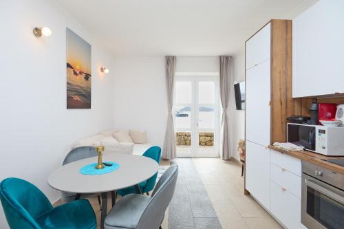 Lopud Island Apartment | Oceanfront Emerald Beloc House: Guest Rated 9.9/10