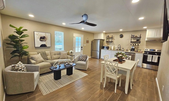 Belton Apartment | Belton Lakehouse One Bedroom- Unit 3