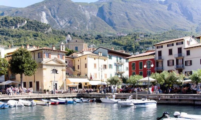 Val di Sogno Apartment | Oceanfront Escapes at Belvedere by Interhome, Rated 9.4/10