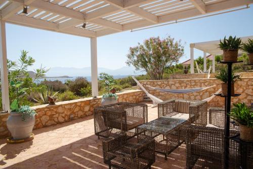 Halki Villa | Discover Belvedere Beach Villa with Oceanfront Views