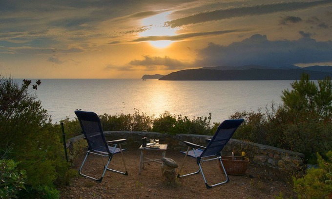 Madonna delle Grazie House | Top Rated Family-Friendly Hotel: Belvilla by OYO Capo d'Argilla
