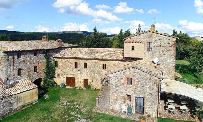 Orvieto Villa | Explore Belvilla by OYO Mansion in Scenic Orvieto