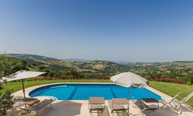 Fossombrone Villa | Experience Comfort at Belvilla by OYO Villa Cucco