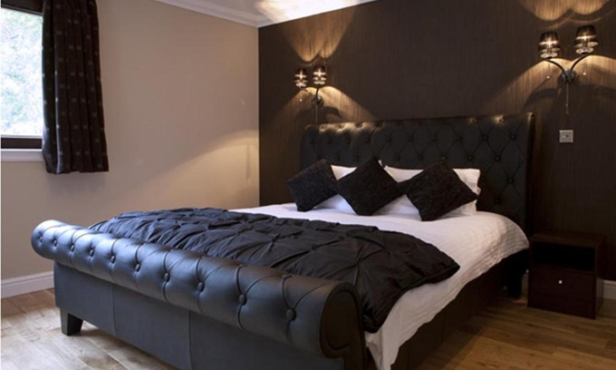 Arrochar Apartment | Experience Ben Arthur's Bothy with Oceanfront Views