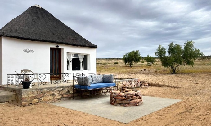 Cederberg Ski Chalet | Family-Friendly Getaway at Ben se Huis with Pool Access