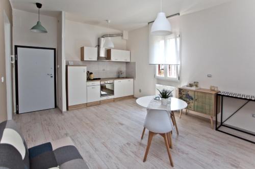 Bentivoglio House | Cozy Ben ti voglio B&B with Kitchen & Self Check-In