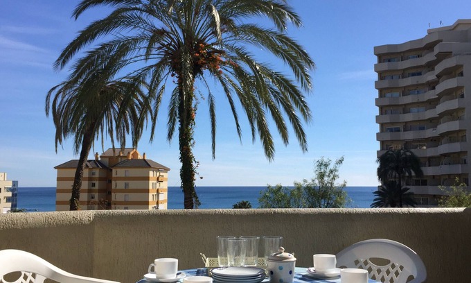 Benalmadena Costa Apartment | Unforgettable BENAL BEACH STUDIO with Ocean View & Spa