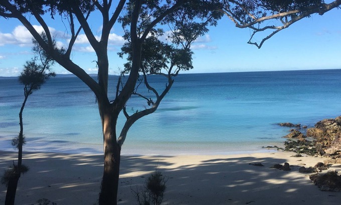 Bendalong House | Inviting Bendalong Beach House with Family-Friendly Amenities