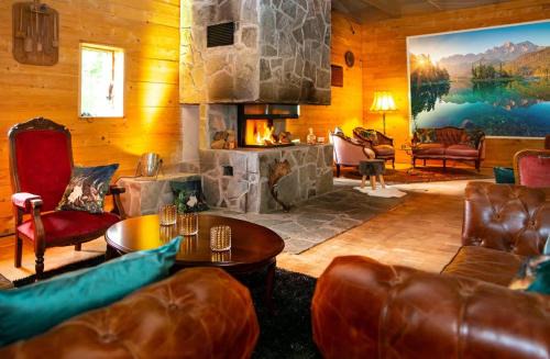 Bendorf House | Relax at Bendorfer Stadl with Whirlpool & Sauna Access