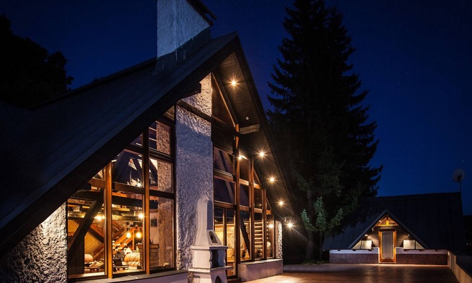 Benecko Villa | Relaxing Retreat at Benecko LBS160: Pet-Friendly & Spa