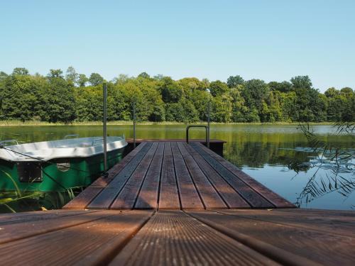 Milakowo House | Discover Beniaskie: Cozy Agroturystyka by the Lake