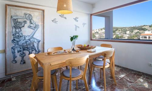 Felanitx Apartment | Discover BENNÁSSAR 2: Pet-Friendly, Breakfast Included