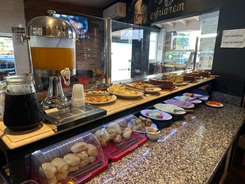 Assis Hotel | Budget-Friendly Bento Palace Hotel with Breakfast Included