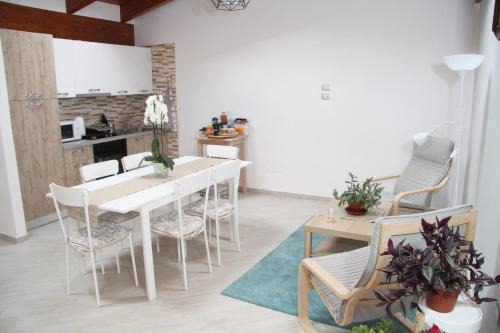 Santa Maria la Carita Bed & Breakfast | Discover Family-Friendly Comfort at Benvenuti al Sud B&B