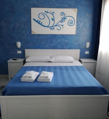 Macari Bed & Breakfast | Relax at Benvenuti al Sud B&B with Oceanfront Amenities