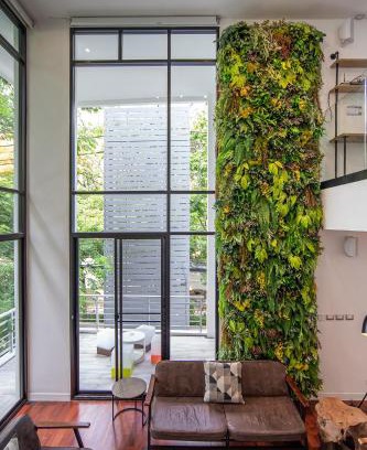 Chidlom Apartment | Relax at Benviar Tonson Residence: Poolside Family Retreat