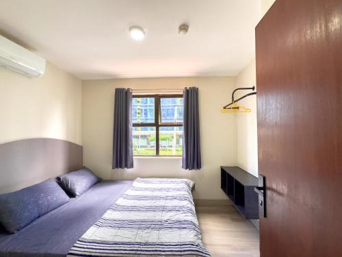 Old Jakarta Apartment | Cozy Beranda Istirahat 2BR with Pool in Laguna Pluit