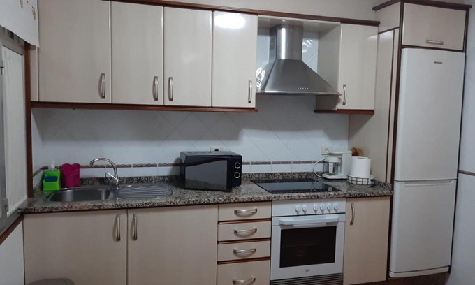 Ponteceso Apartment | Oceanfront Retreat at BERGANTIÑOS 41 with Top Ratings