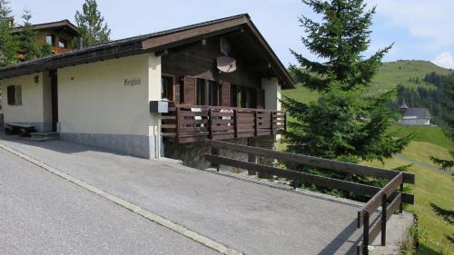 Arosa Apartment | Family-Friendly Bergblick with Perfect 10/10 Guest Ratings