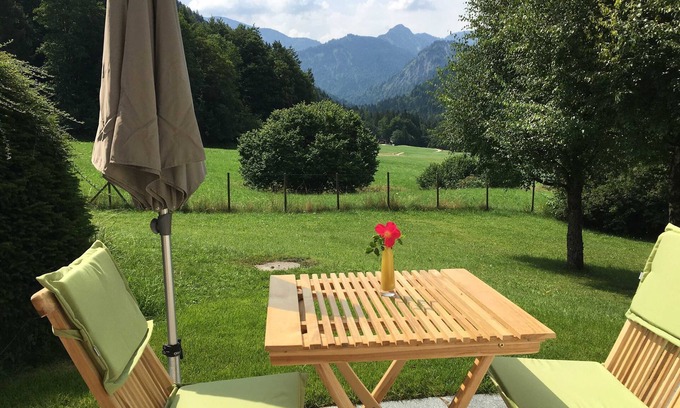 Riedlern Apartment | Experience Bergblick Riedlern: Mountain View Apartment Stay