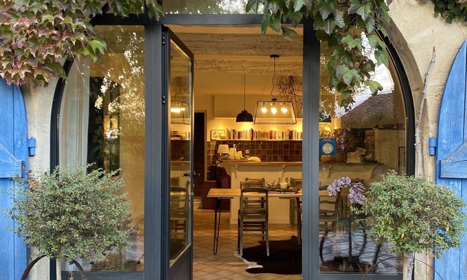 Forcalquier House | Discover Bergerie de Beaudine: Pool & Breakfast Included