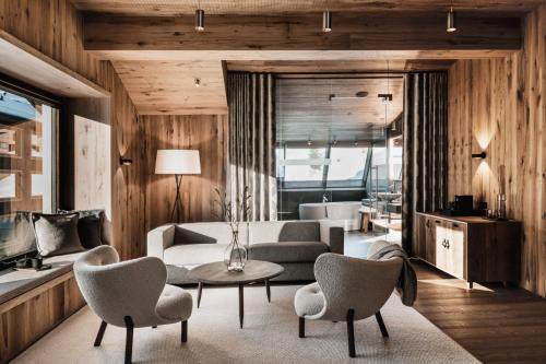 Warth Hotel | Experience Berghotel Biberkopf: Oceanfront Spa Retreat