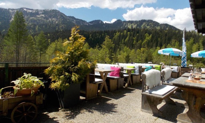 Rottach-Egern House | Experience Comfort at Berghotel Sutten: Pet Friendly & More