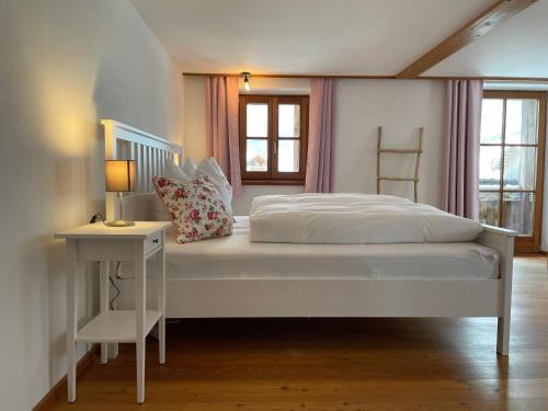 Trauchgau House | Discover Bergien: Pet-Friendly Oceanfront Retreat Rated 9.1