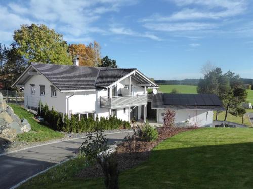 Oy Apartment | Discover Bergkiefer - Ferienwohnung: Rated 9.7/10