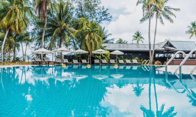 Tioman Island Resort | Relaxing Berjaya Tioman Resort with Ocean Views and Spa