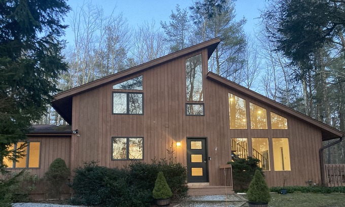 Goshen House | Berkshire Foothills Summer Lake & Winter Snow House