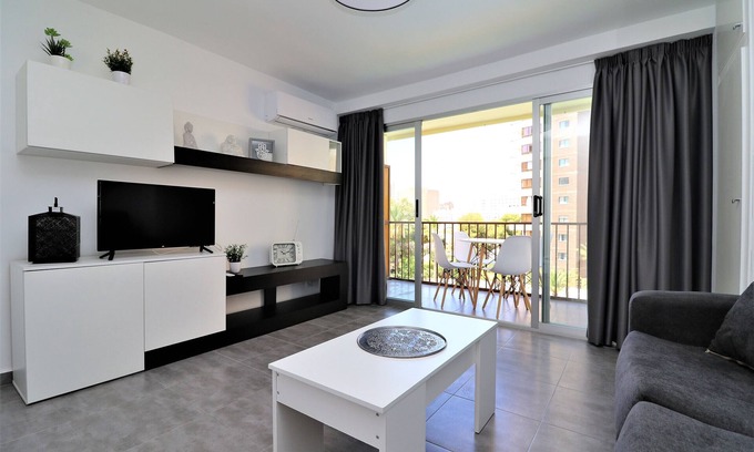 Rincon de Loix Apartment | Discover Bermudas 313: Oceanfront Oasis with Top Amenities