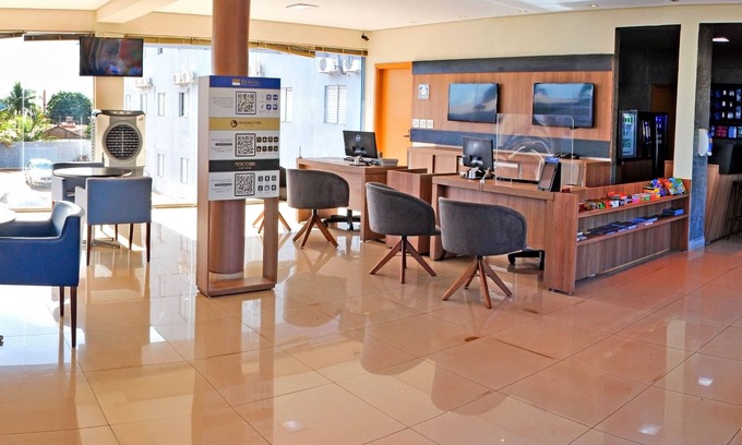 Centro Hotel | Budget-Friendly Bernal Hotel with Family Amenities & Dining