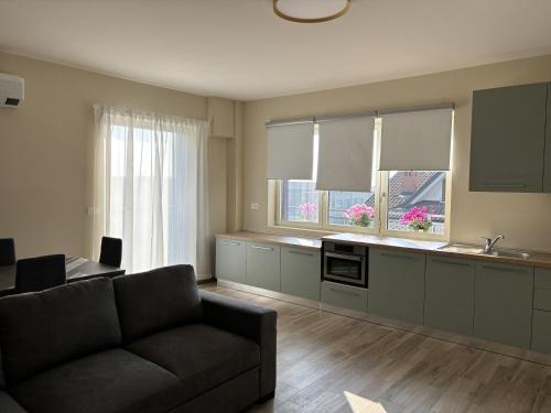 Campiglione Fenile Apartment | Bernardoni: Family-Friendly Hotel with Breakfast Included