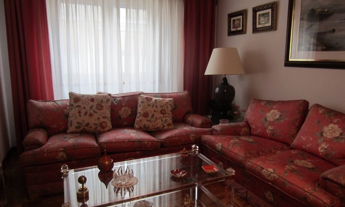 La Coruna Apartment | Oceanfront Escape at Bernis in A Coruña Beach - 9.4/10