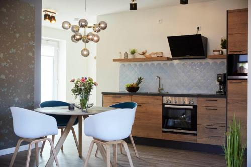 Busum Apartment | Bernstein Kattegat Apartment 6: Family-Friendly Retreat