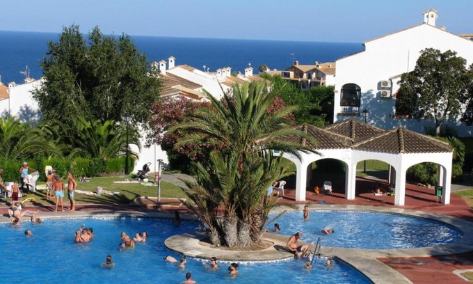 Gran Alacant Apartment | Experience Bertur Gran Vista: 4-Star Family-Friendly Escape
