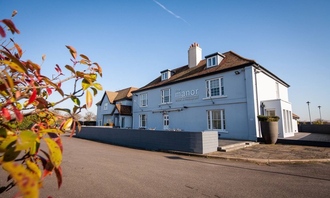 Havering Hotel | Discover Berwick Manor Hotel: Family-Friendly & Accessible