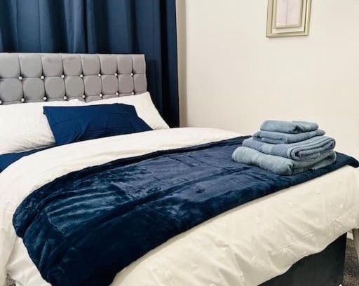 Derby Apartment | Elegant 2 Bedroom Apt in Derby City - Guest Rated 9.5