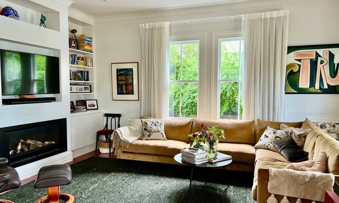 Devonport House | Discover a Beautiful Villa with Ocean Views in Devonport