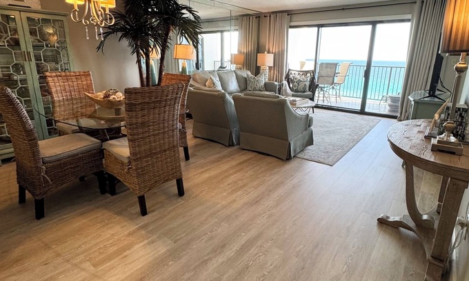 Destin Condo | Unmatched 11th Floor Ocean View in Heart of Destin