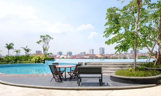 Surabaya Apartment | Affordable Studio Apartment at Grand Dharmahusada Lagoon