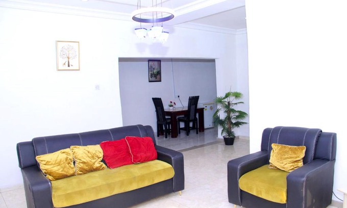 Port Harcourt Apartment | Best Choice Home 2bedroom Shortlet peter ODILI OR STADIUM -Free Wifi & 24hrs light -N75,000
