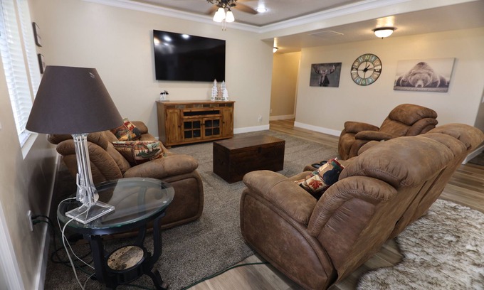 Nephi House | Ideal Family Getaway in Nephi, UT - Perfect for 6 Guests