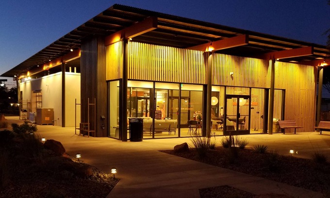 Kanab Hotel | Exceptional Stay at Best Friends Roadhouse and Mercantile