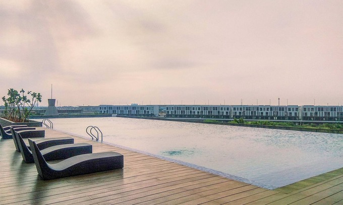 Cikarang Apartment | Cozy 1Br Apartment with Pool & Breakfast at Vasanta Innopark