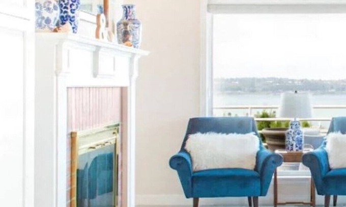 Northeast Tacoma House | Panoramic Views in Tacoma: Perfect Family Getaway with Pool